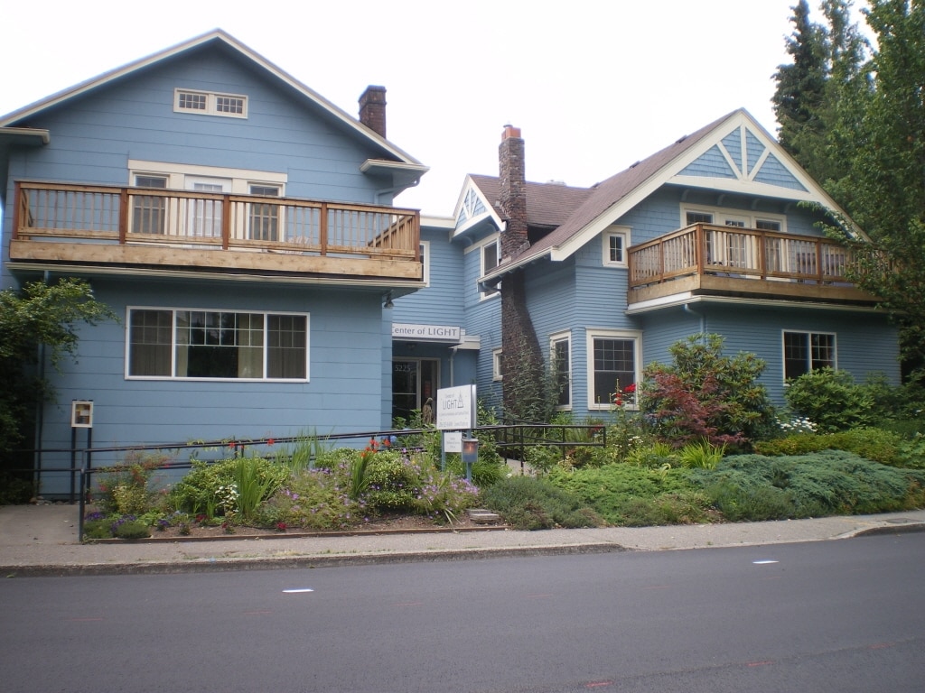 Primary Photo - 5225 15th Ave NE