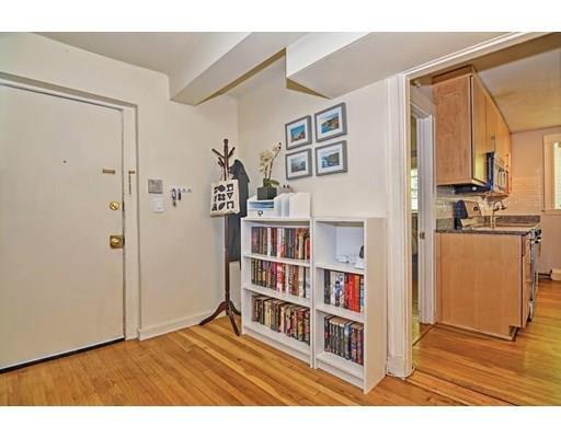 Foto del edificio - 28 Ransom Rd