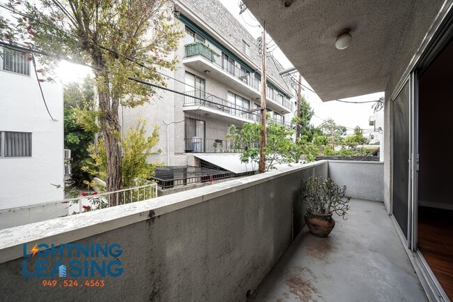 Building Photo - 813 S Shenandoah St