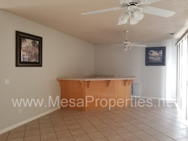 Foto del edificio - 13515 Spring Valley Pkwy
