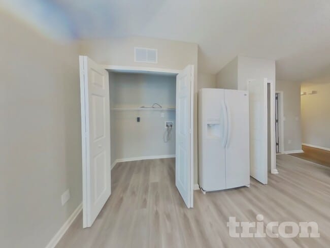 Building Photo - 3730 Maddie Ln