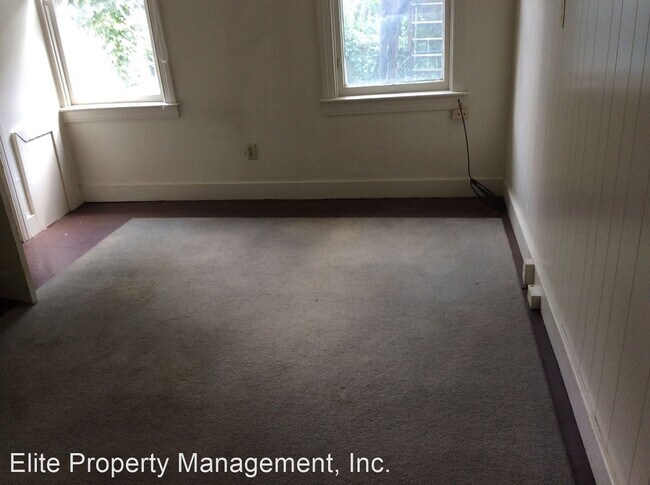 Building Photo - 1 br, 1 bath House - 322 Elm Terrace 1st. Fl.