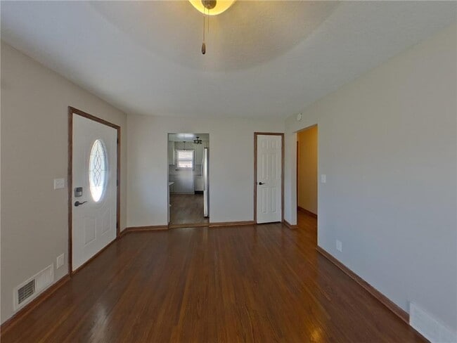 Foto del edificio - 16377 Duluth Ave SE