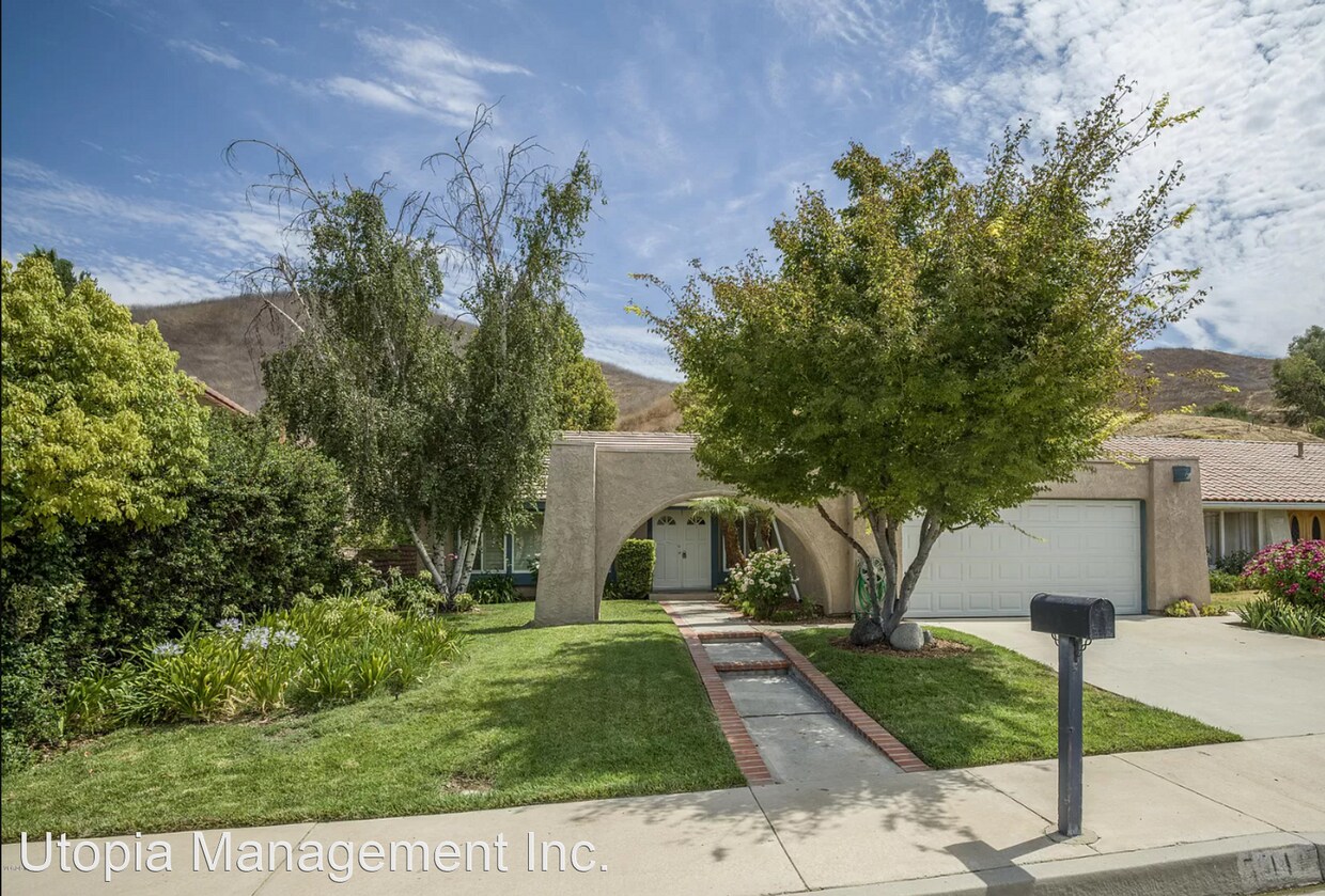 Primary Photo - 4 br, 2 bath House - 5914 Carell Ave
