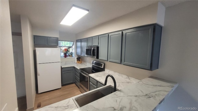 Photo - 1818 S Quebec Way Townhome