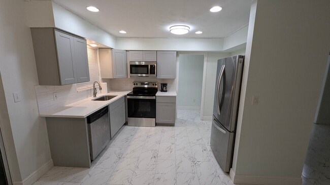 Building Photo - 1616 Elizabeth St