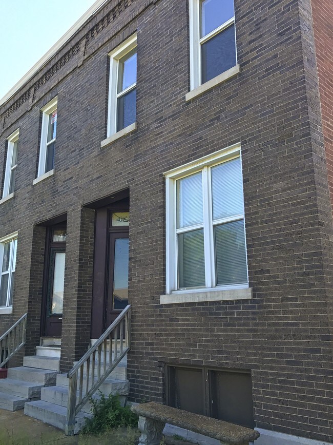 Foto del edificio - 4220 S 38th St