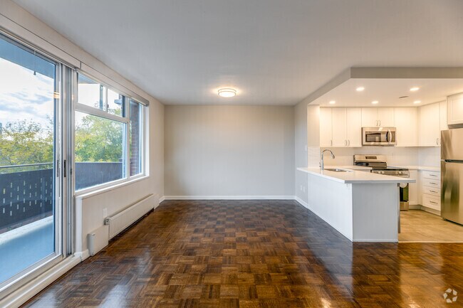 2BR, 2BA - 850 SF - Salle à manger - Ravine Park Apartments