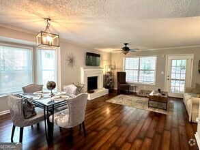 Building Photo - 5045 Laurel Springs Way SE