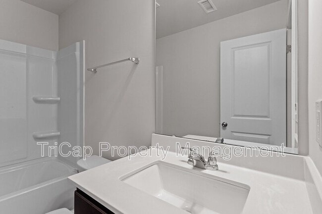 Building Photo - 328 Hemley Trl