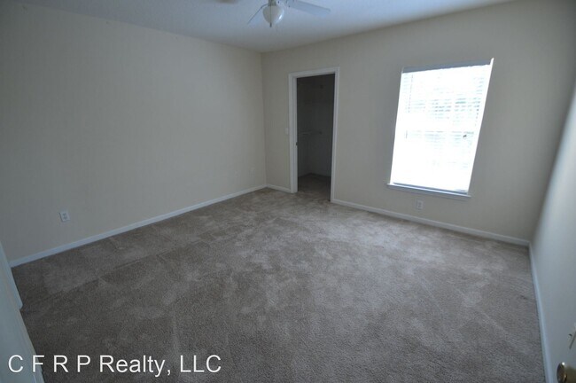 Foto del edificio - 1 br, 1 bath House - 737 Crest Pines Dr #634