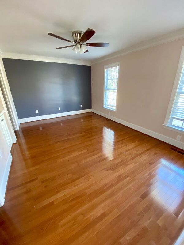Building Photo - 1617 Kemper St