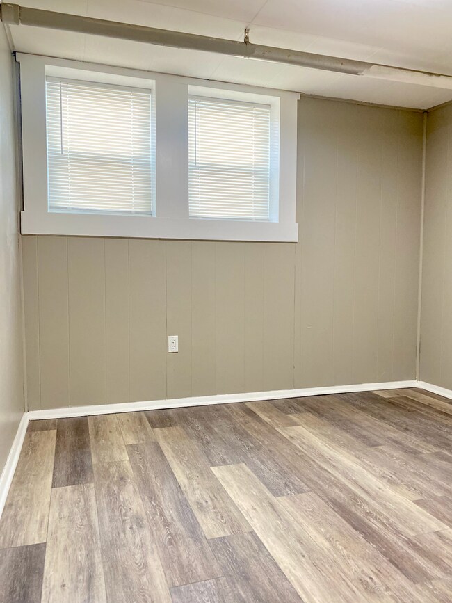 Foto del edificio - 3527 Hemlock St