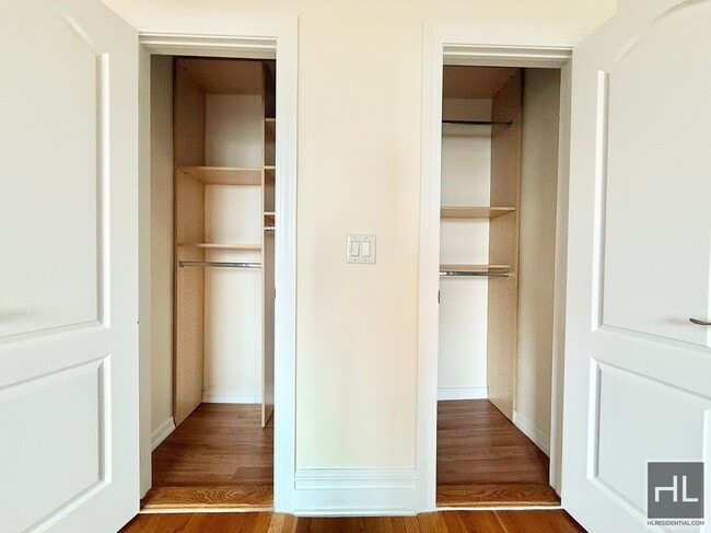 Building Photo - SECOND AVENUE