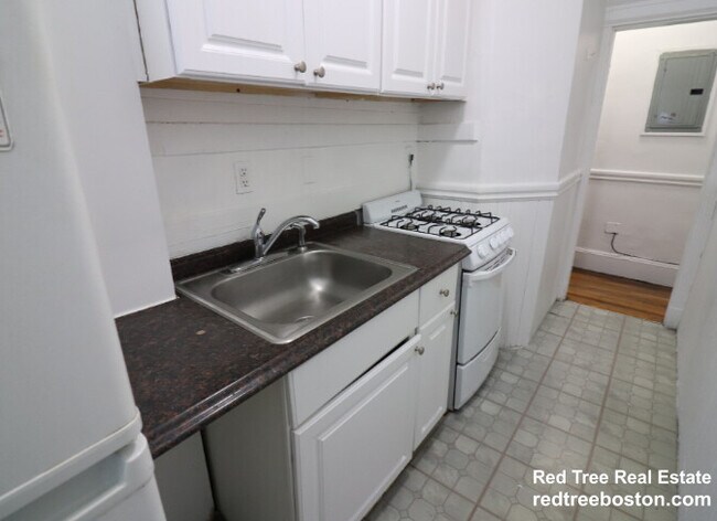 Building Photo - 407 Huntington Ave