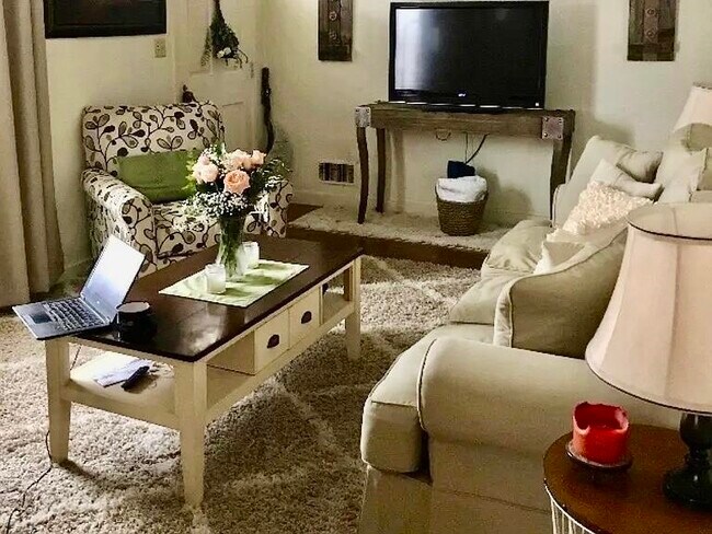 Foto del edificio - 30 Whipple Ct