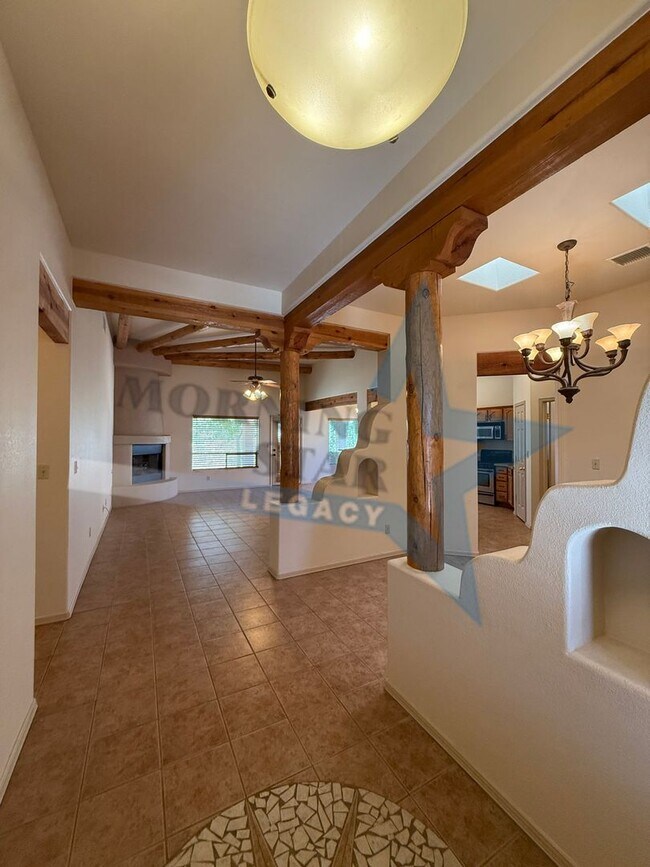 Foto del edificio - Beautiful 3-Bedroom Southwestern-Style Home!
