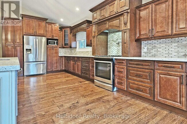 Photo du bâtiment - 871 Swiss Height