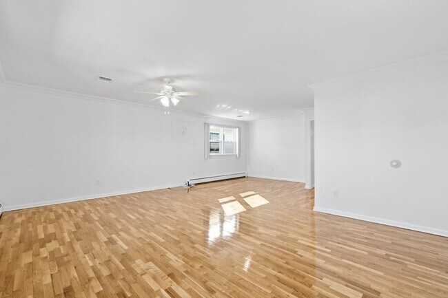 Building Photo - 531 Avenue C