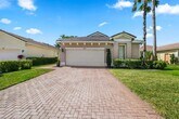 Foto principal - 715 SW Rocky Bayou Terrace