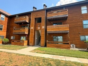 Building Photo - 429 Wright St