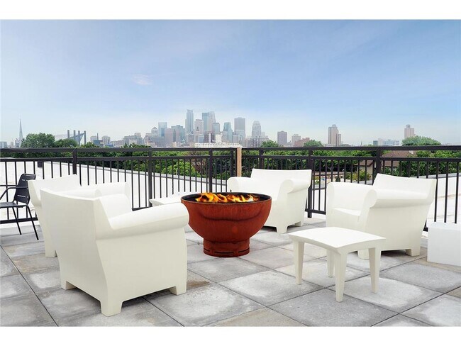 Foto del edificio - 825 SE 8th St