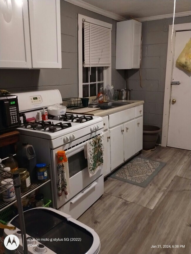 409 Campbell St Unit 399 Campbell St, Blackville, SC 29817 Condo for