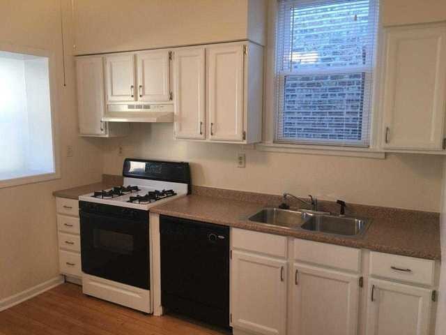 Building Photo - 4939 N Talman Ave
