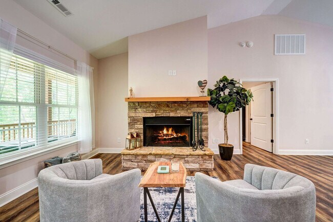 Foto del edificio - 1428 Power Dam Rd