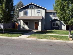 Building Photo - 20642 Songbird Ln