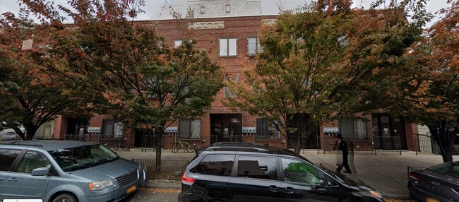 Building Photo - 335 Willoughby Ave