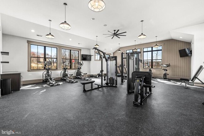 Foto del edificio - 2623 Maplewood Cir