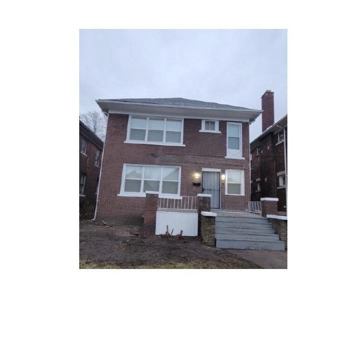 Primary Photo - 3799 W Philadelphia St