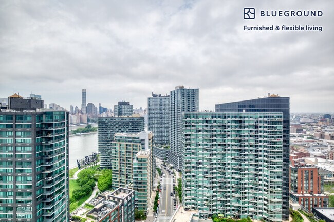 Foto del edificio - 4-75-75 48th Ave