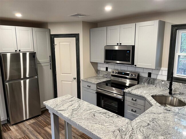 Foto del edificio - 37 Mt Sinai Ave