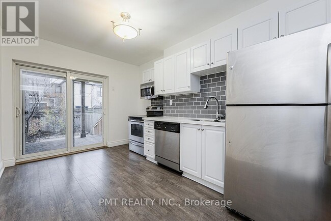Building Photo - 863 Pape Ave