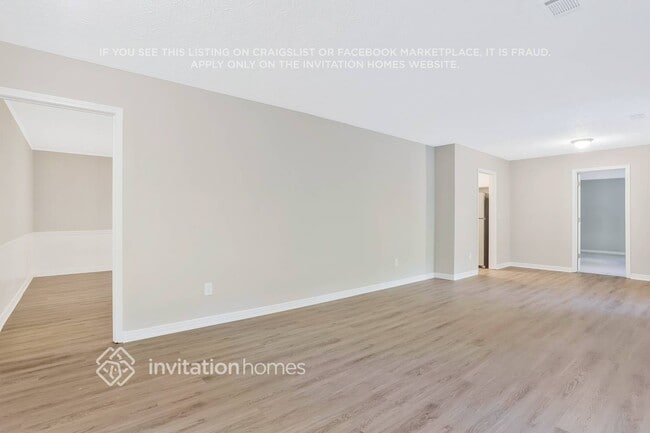 Foto del edificio - 1835 Cashmere Ct