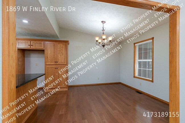 Building Photo - 1869 W Finley River Dr