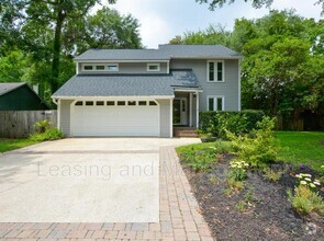 Building Photo - 2156 Forest Lakes Blvd