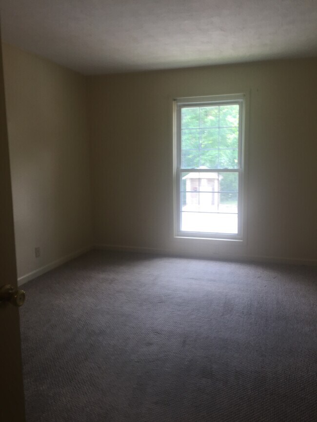 Building Photo - Robinwood Apartments