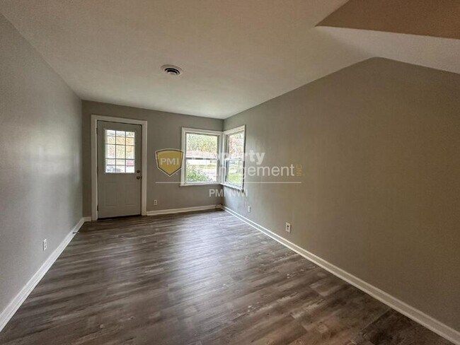 Foto del edificio - 2644 Henry St