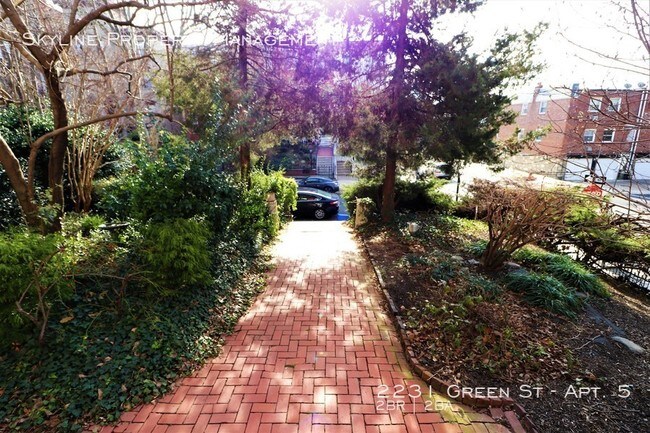 Foto del edificio - 2231 Green St