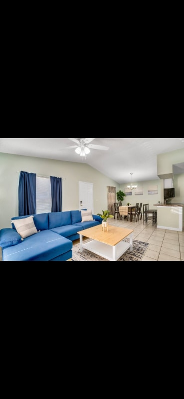 Foto del edificio - 8501 Rainbow Ave