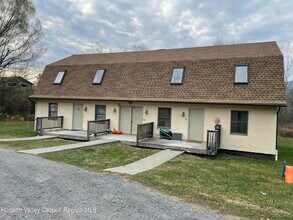 Building Photo - 3559 Route 32