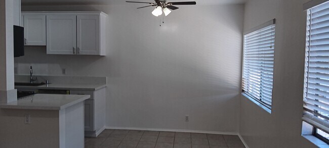 Foto del edificio - 3639 Bagley Ave