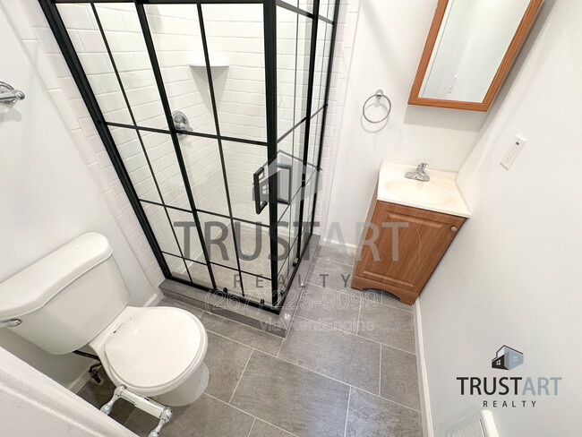 Building Photo - 2025 N 4th St