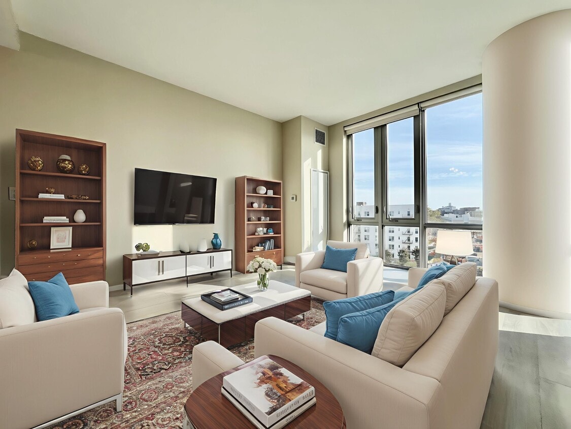 Foto principal - 1524 Sheepshead Bay Rd