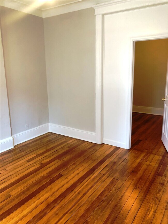 Foto del edificio - 721 Willow Ave