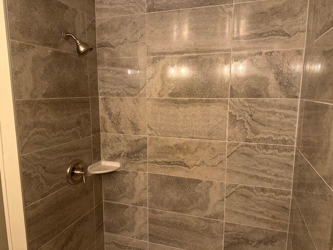 Building Photo - 6201 Eastern Ave