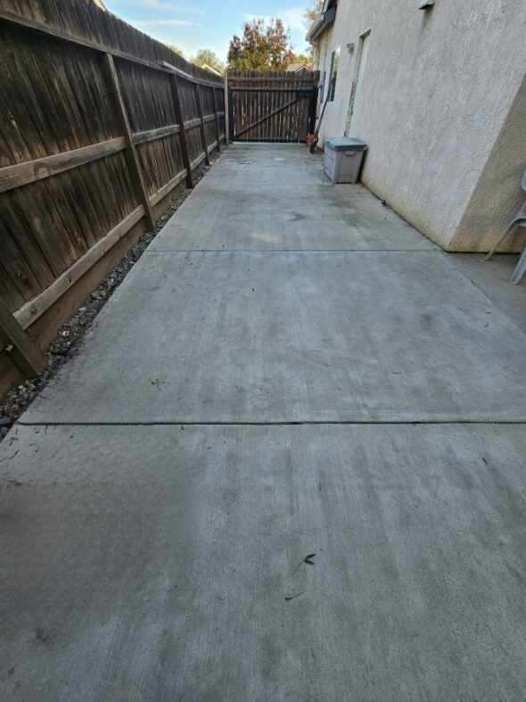 Building Photo - 1075 Sorrel Ave